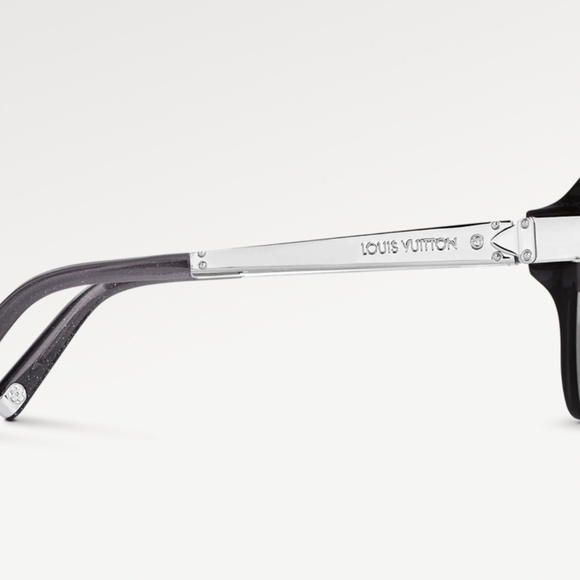 Authentic Louis Vuitton Sunglasses - Picture 2 of 9